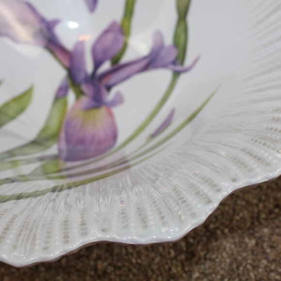 Shabby Chic Melamine Serving Bowl White Purple Iris Scalloped Large 13" NWT - Picture 6 of 8